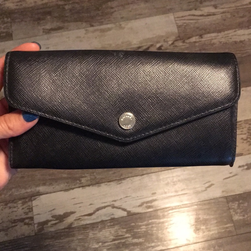 Michael Kors wallet